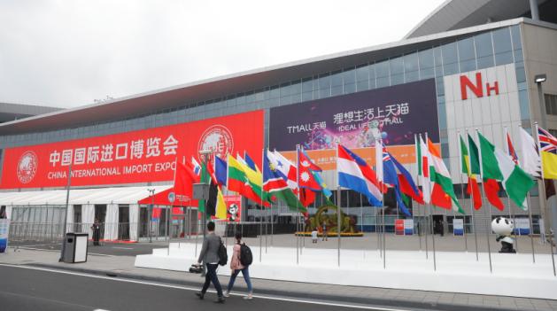 阿里进博会狂撒2000亿美元中企在疯狂“买买买”！