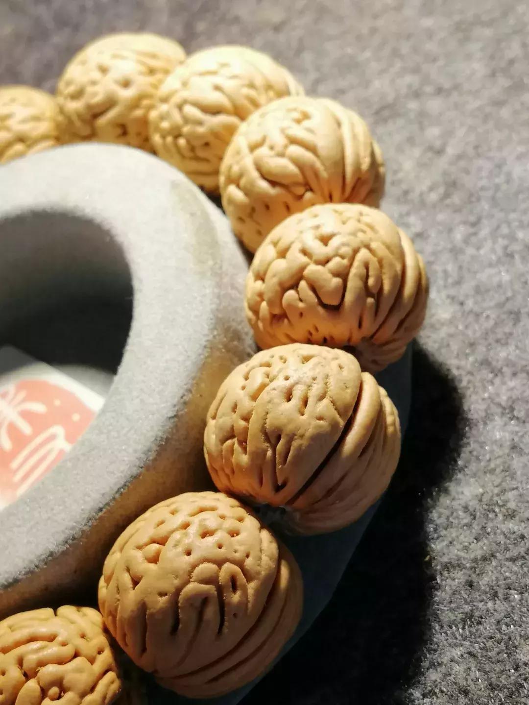 桃核怎么挑选才是正确的,桃核光珠怎么挑选才是正确的