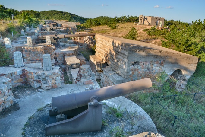 这座海滨小城的特点是什么,适合养老的海滨小镇