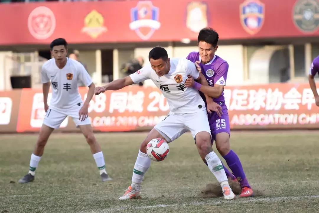 莫塔打布斯克茨,莫塔角球直接破门