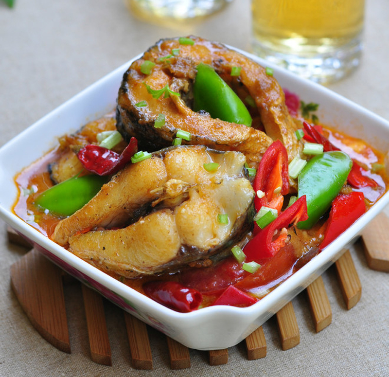 家常炖鱼汤汁饱满又下饭,美味可口的家常鱼做法