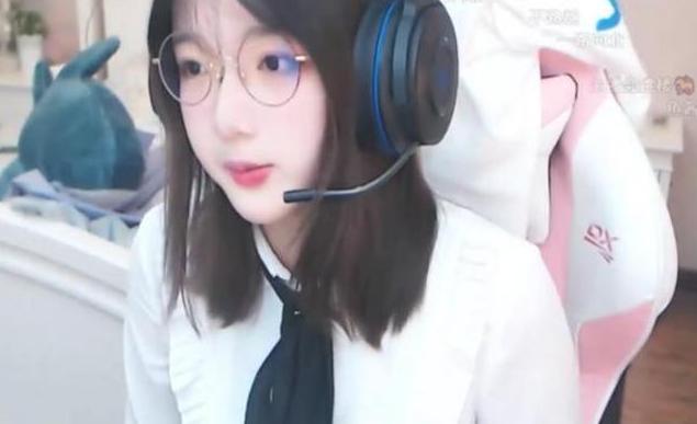 *牙虎**solo赛搞事情？包子和深海鱼同一组相遇，观众：缘分妙不可言