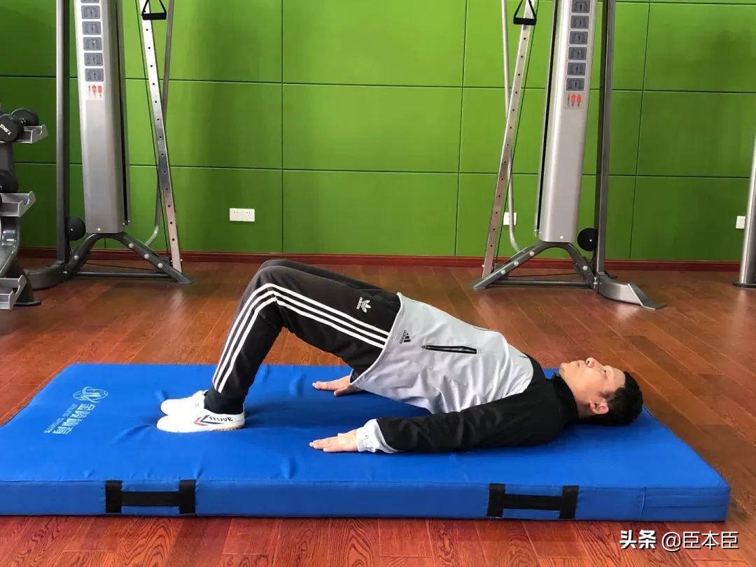 停课不停练居家体育课,停课不停练儿童居家健康体能训练