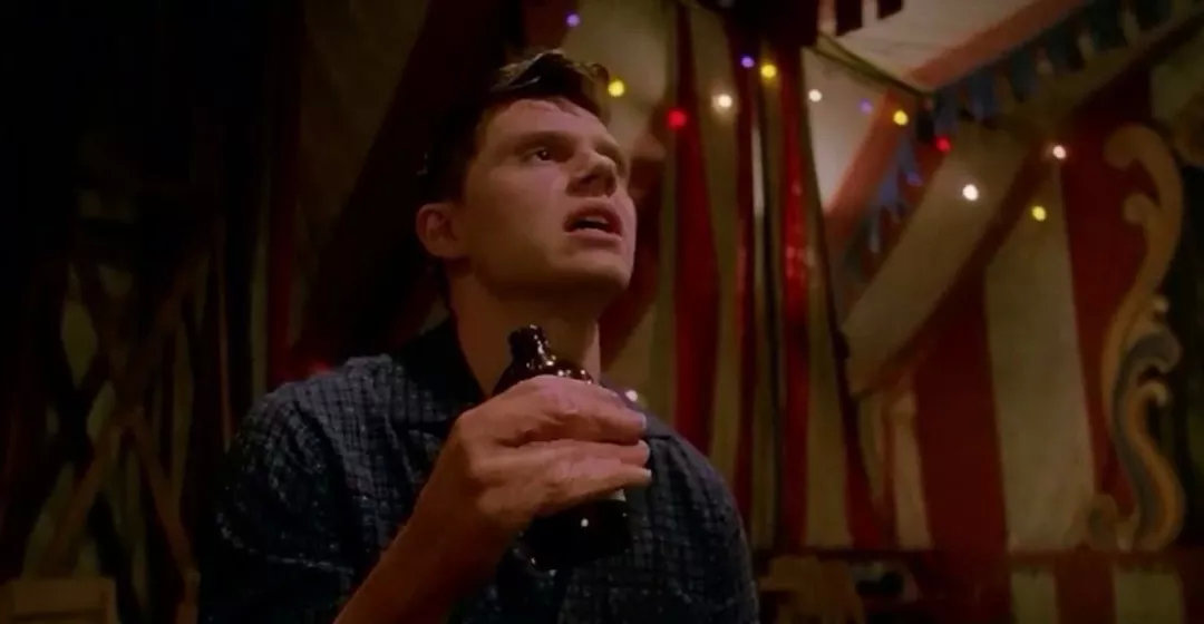 他用罪恶对抗悲惨命运，生理缺陷活被当成杀人利器