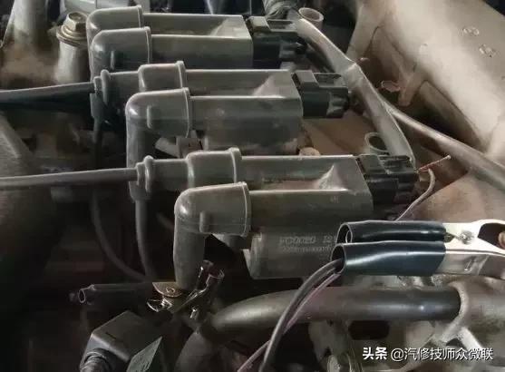 点火线圈上的四根线都是什么线,点火线圈旁边那个线是什么
