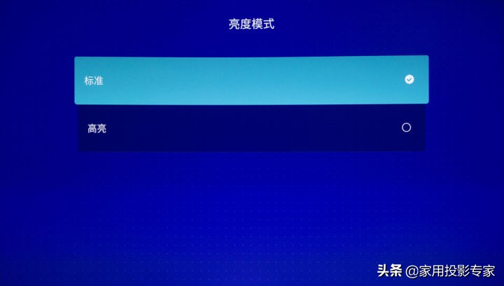 不施粉黛亦倾城面若桃花深似海,不施粉黛亦倾城
