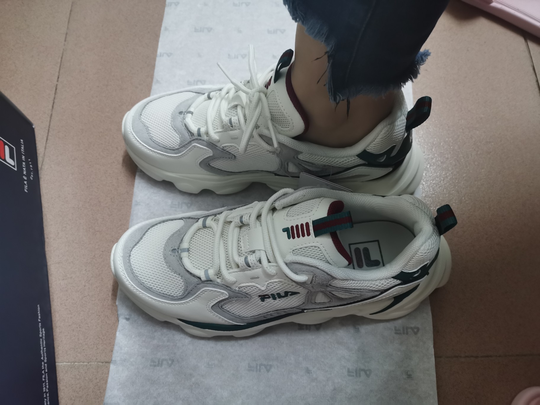 fila老爹鞋哪个色好看,fila老爹鞋哪款最好