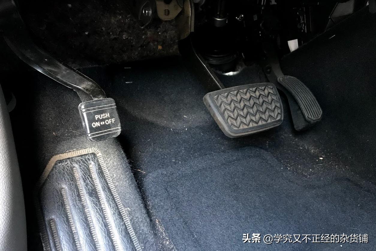 凯美瑞新老对比,新款凯美瑞双擎车主用车感受