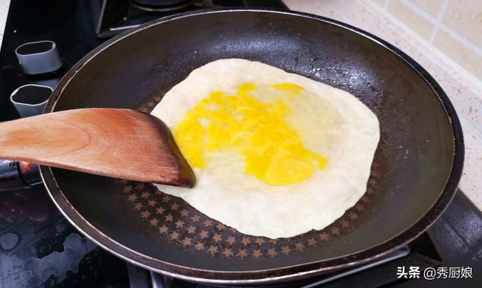 烙饼用什么油和面好吃,烫面烙饼怎么样和面不粘手