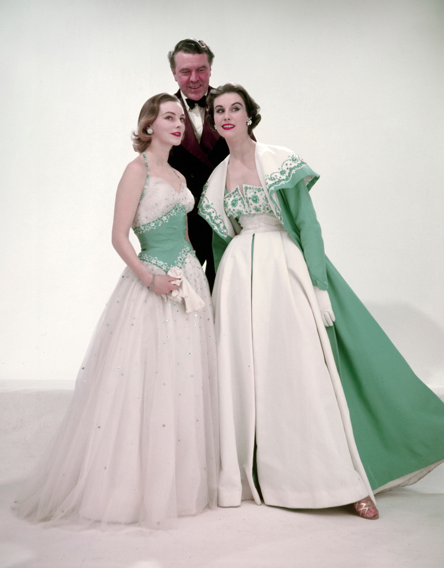 英女王高贵优雅的一生,英女王高贵气质的视频