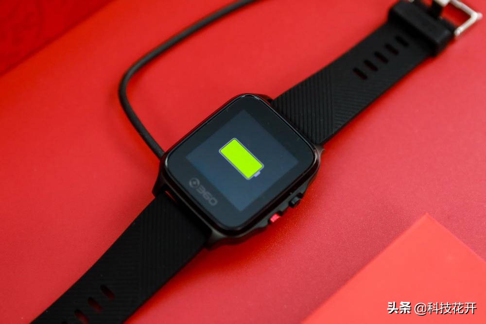 360手表和普通手表有什么区别,360电子手表智能手表