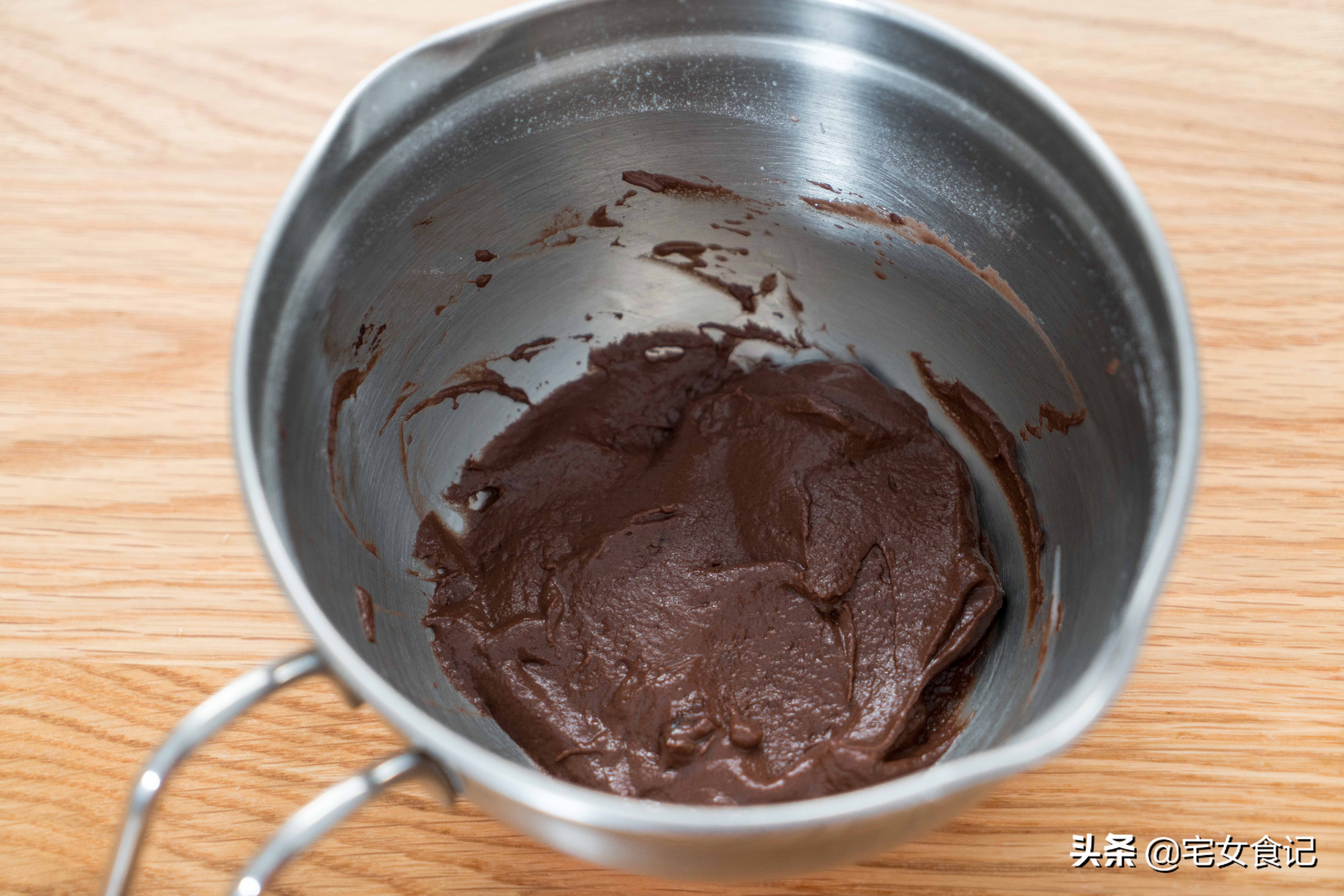 怎么做好一点的巧克力蛋糕,巧克力古早蛋糕制作全过程教程