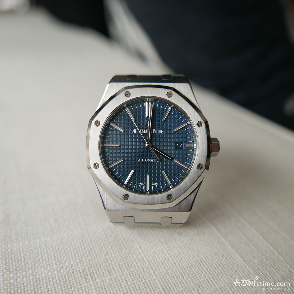 越年轻，越有为？采访这个95后的手表收藏家，我酸了