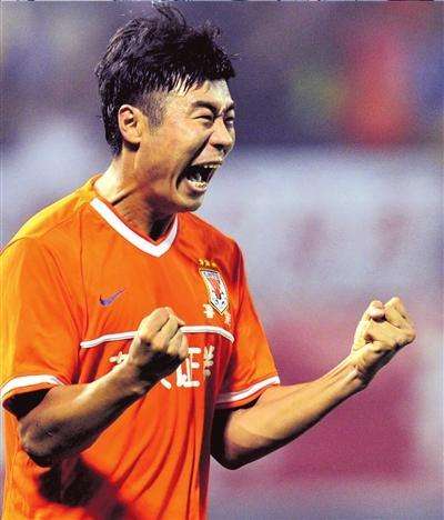 韩鹏郑铮九哥完整版,山东鲁能9号韩鹏