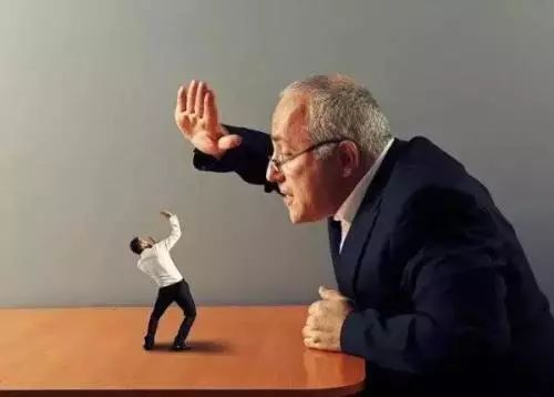 2018年重庆万州公交车坠江事件,重庆公交车坠江事故责任最新认定