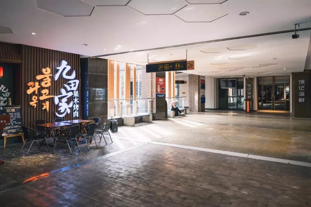 西安最热闹的几个商圈,西安最繁华商圈视频