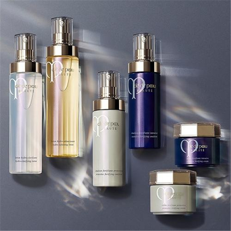 日系水乳去黄吗,肤色暗沉水乳真实测评