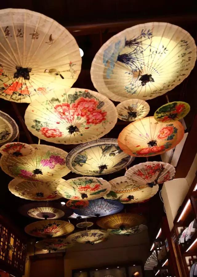 盘点国内最坑十大美食街,国内最踩坑的十条美食街