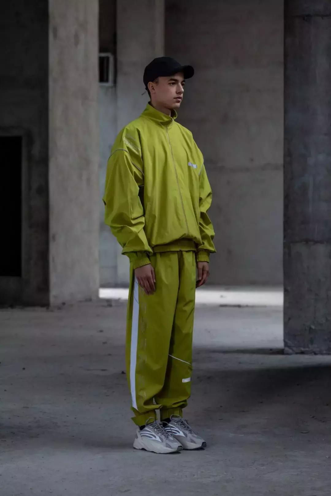 为什么3m反光材质好,3m反光材质是什么材质