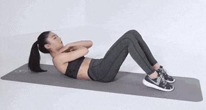 不去健身房怎么练一身好看的肌肉,新手健身房一周健身训练计划