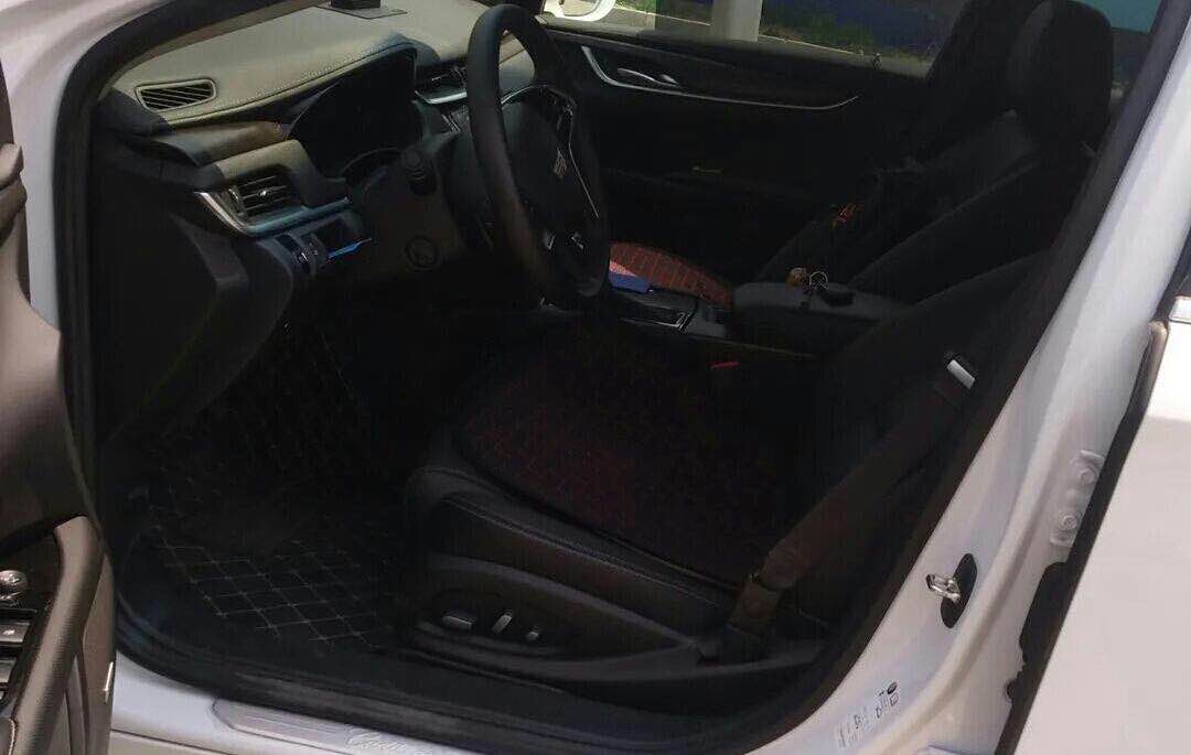 凯迪拉克ats和xts二手车哪个好,2017年凯迪拉克xts二手车价格