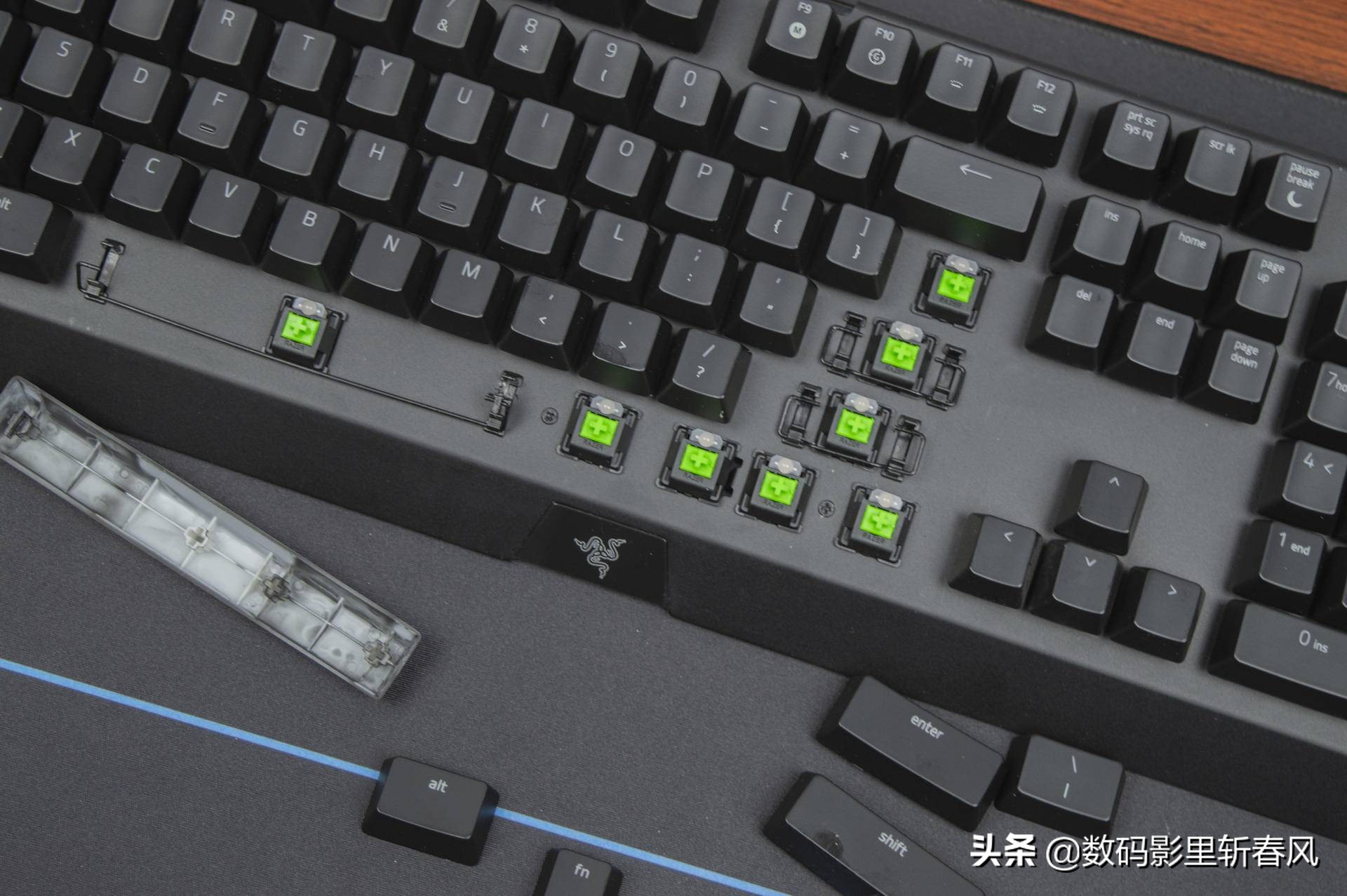 雷蛇黑寡妇蜘蛛幻彩版v2价格,雷蛇黑寡妇蜘蛛x幻彩版怎么清洗