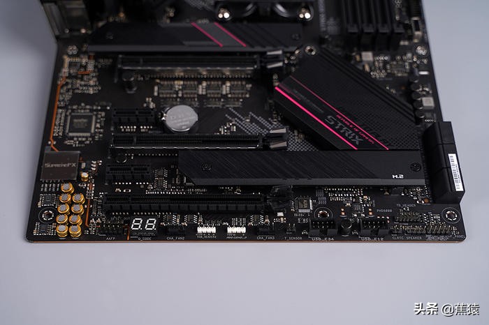 几何未来机箱m2,几何未来机箱4090