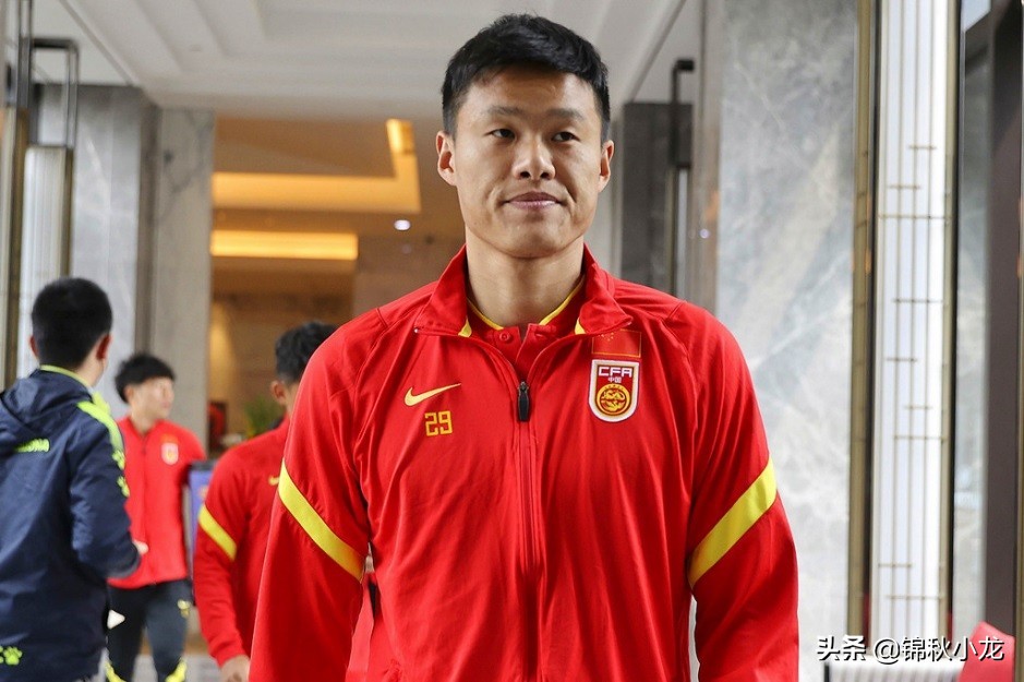 高学历、长久的足球经历和积极的学习能力这三招助力中国足球崛起