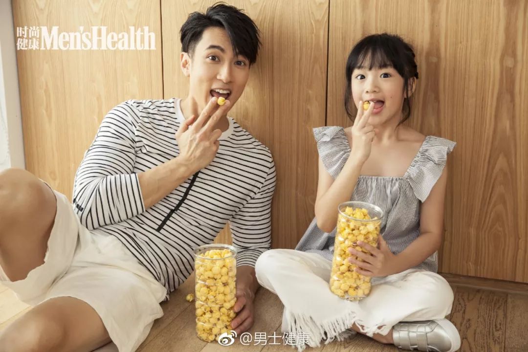 周杰伦自己拍的视频,周杰伦婴儿照