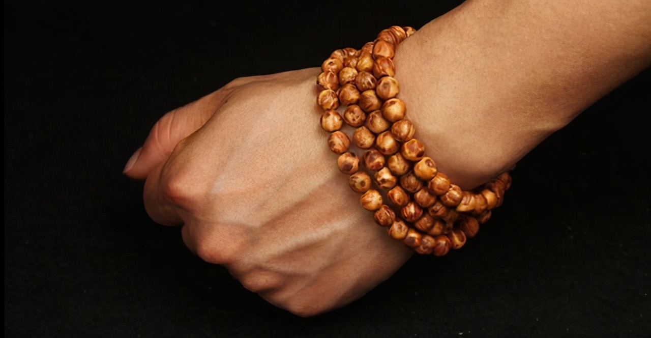 七种盘手串的方法,盘手串哪种手串比较香