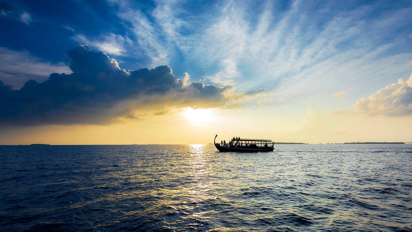 马尔代夫满月岛海钓,马尔代夫满月岛旅游攻略大全