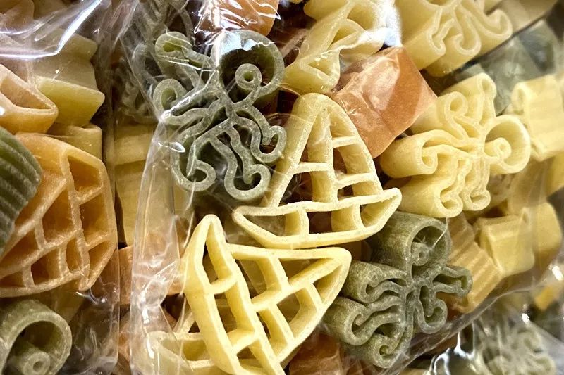 蹲点探店记录,蹲点考察绝味鸭脖