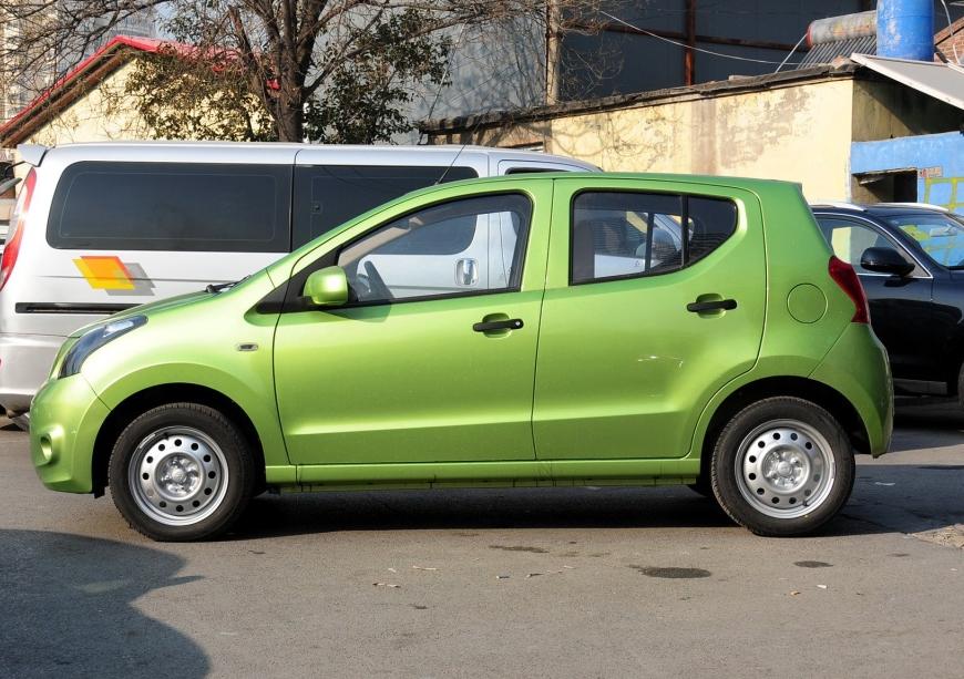 众泰汽车模仿车型是否侵权,众泰汽车品牌改变