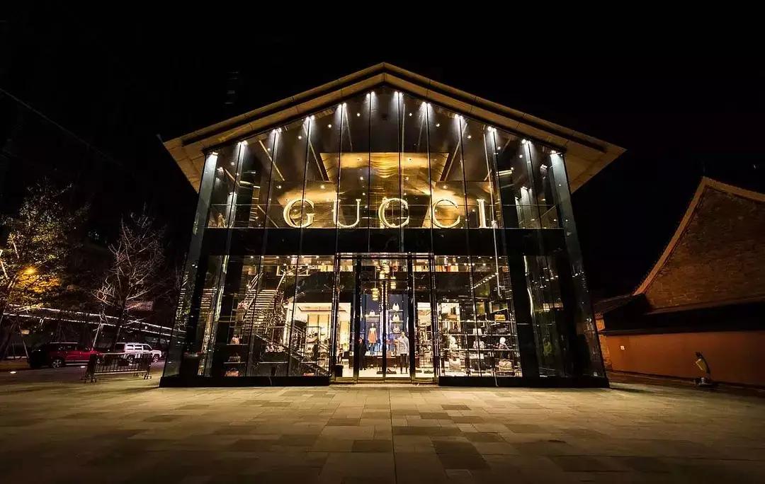 英镑跌了买东西,英镑暴跌会怎么样