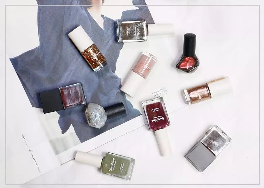 指甲油怎么搭配颜色才好看呢,新年款指甲油