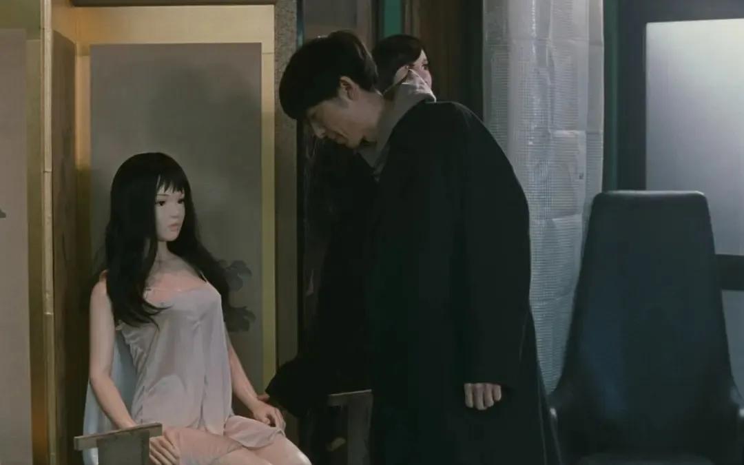 如何把妻子做成情趣娃娃?