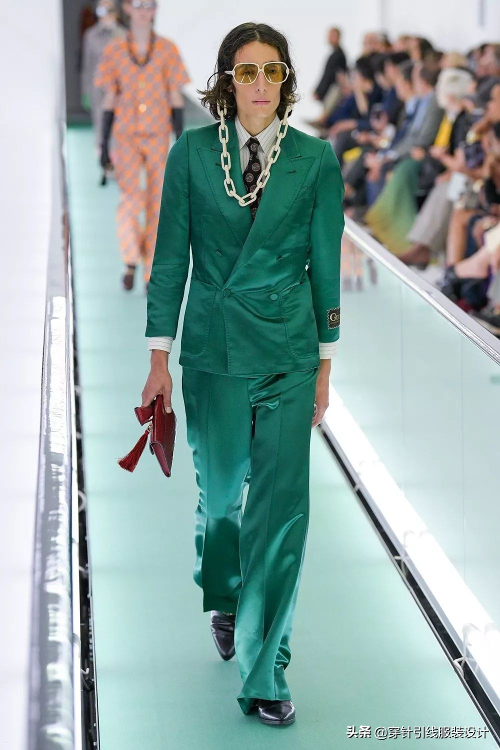 肖战gucci造型,肖战参加gucci全新系列时装秀