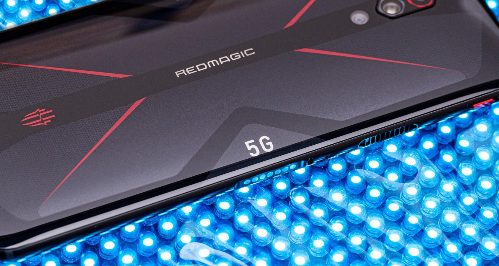 努比亚红魔5g和华为mate9哪个好,努比亚红魔5G屏幕