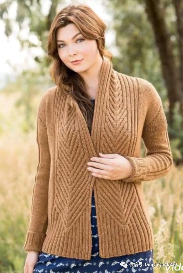 复古秋冬针织开衫怎么搭配中款,针织背心开衫女款秋冬