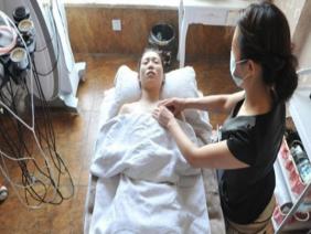 乳房护理好处和坏处,乳房保健按摩害人吗