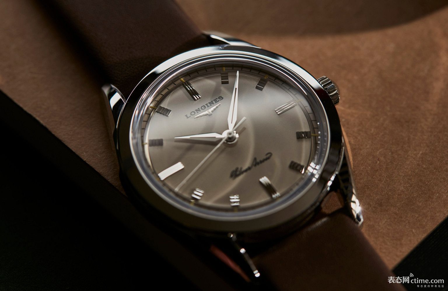 浪琴康卡斯l888机芯是硅游丝的吗,浪琴哪款表用的是硅游丝