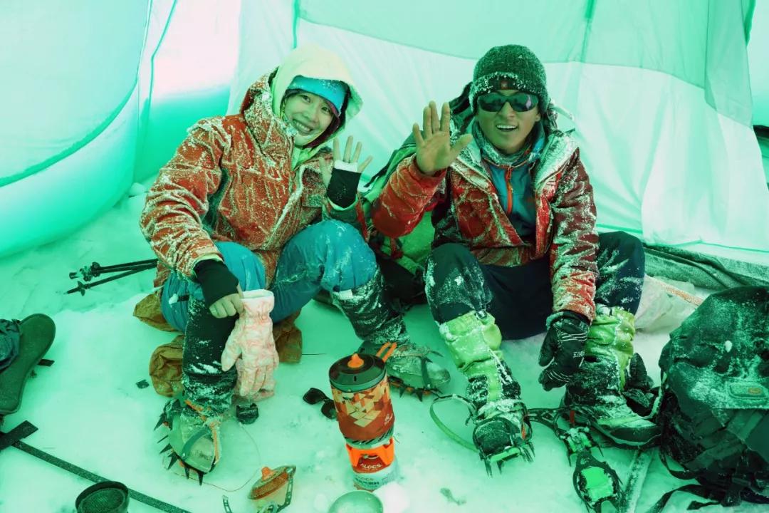 适合新手的人生第一座雪山,人生中的第一座雪山应该爬哪里