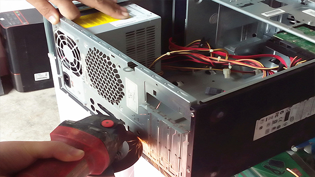 电脑出现stop蓝屏怎么关机,电脑蓝屏关机又自动重启怎么解决