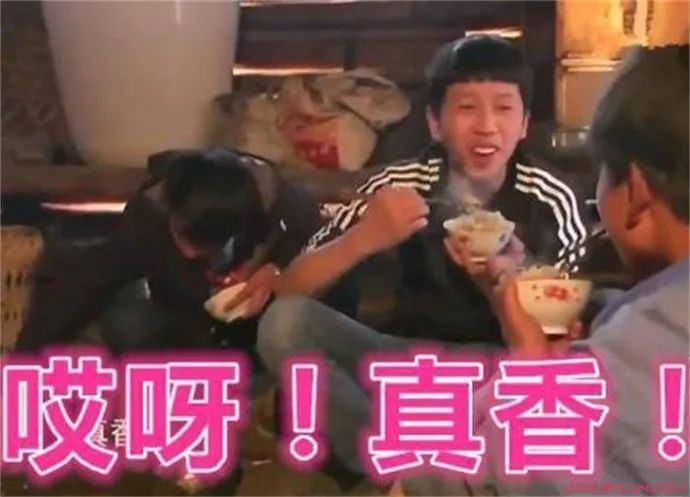 铁路和轨道交通哪个工资高,铁路和地铁的区别哪个就业前景好