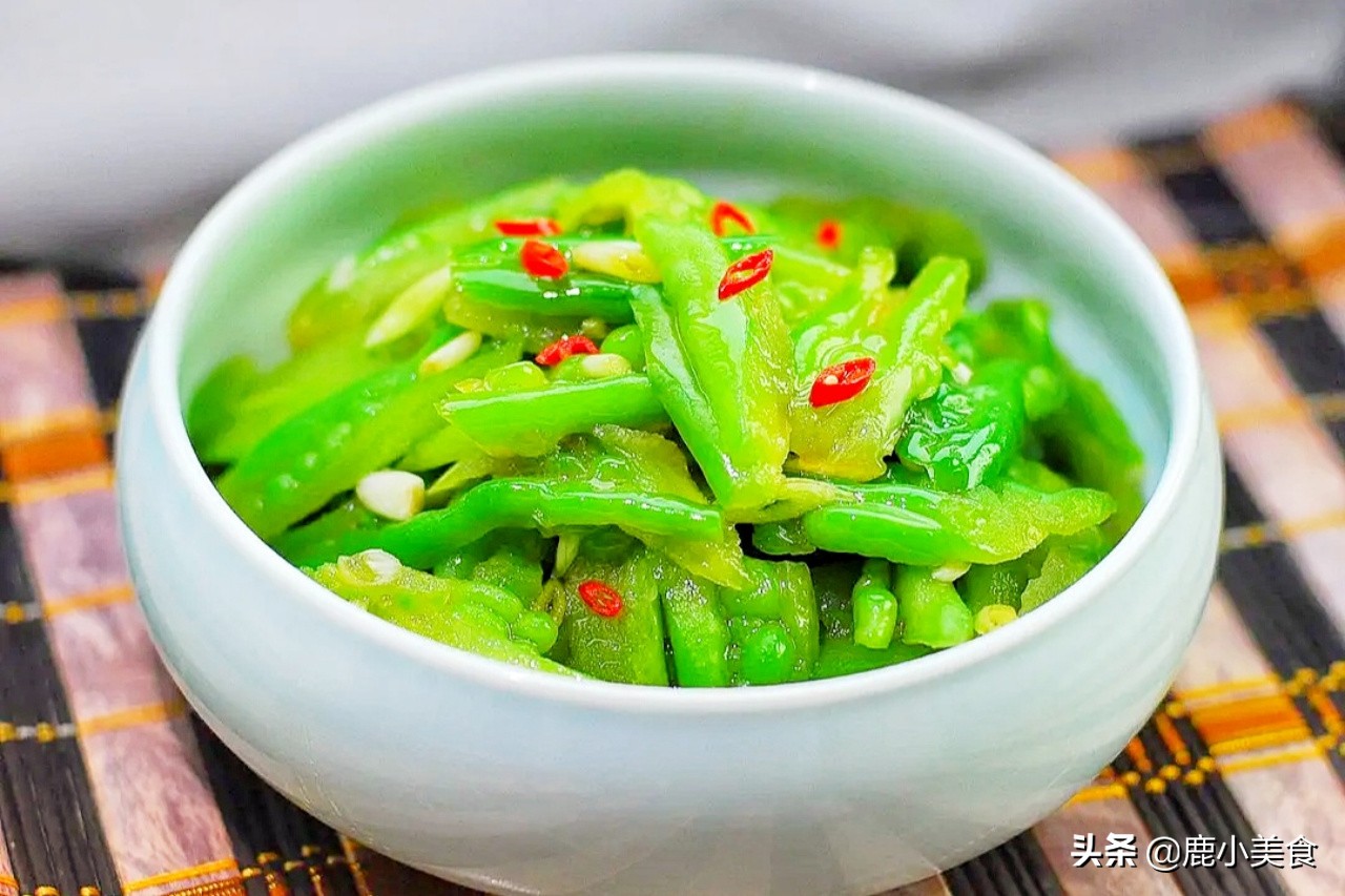 苦瓜怎么选嫩的,苦瓜怎么挑的