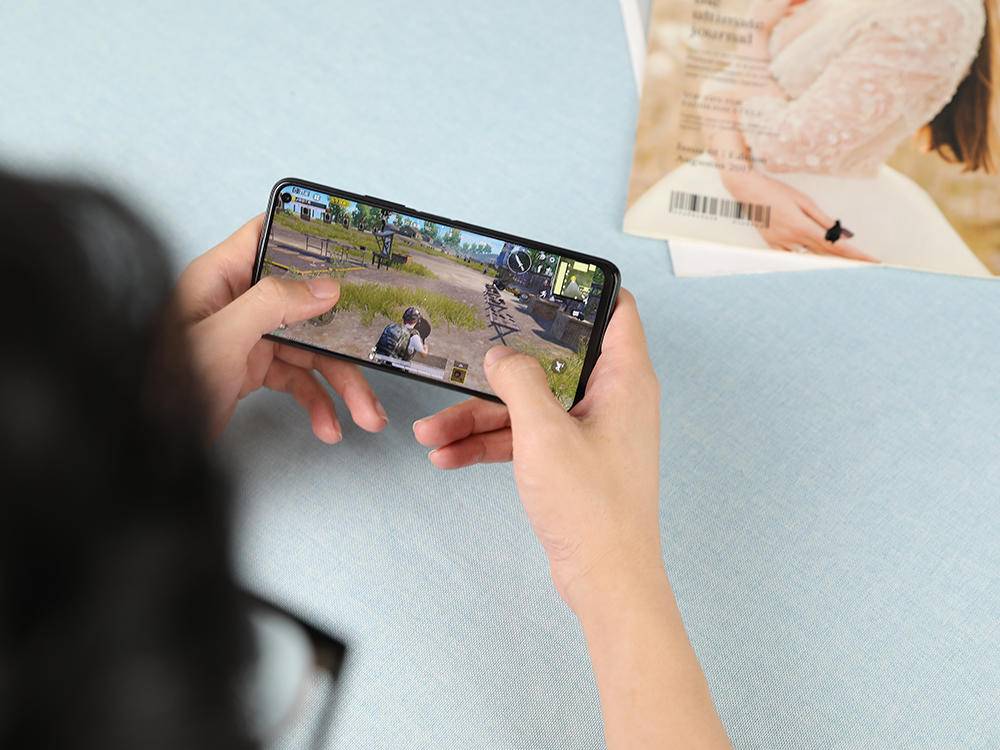 iqooz1是2000元的最强手机吗,iqooz1拍照直出4800万