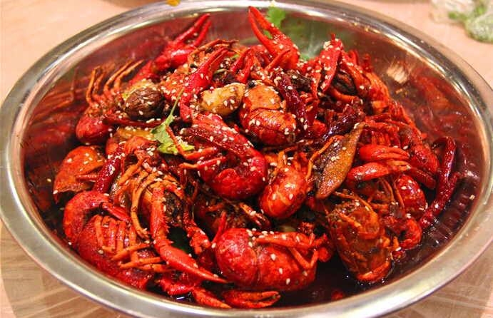 一分钟看懂武汉的诗句,介绍武汉这座城市的短文