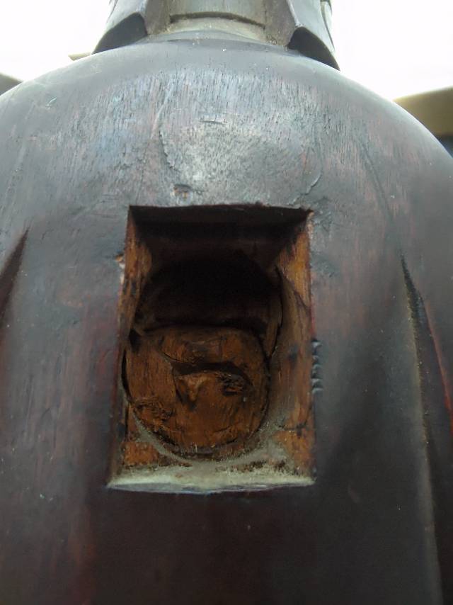 国外拍到的珍贵木材雕像果然没看走眼——适珍拍卖宝物鉴定32