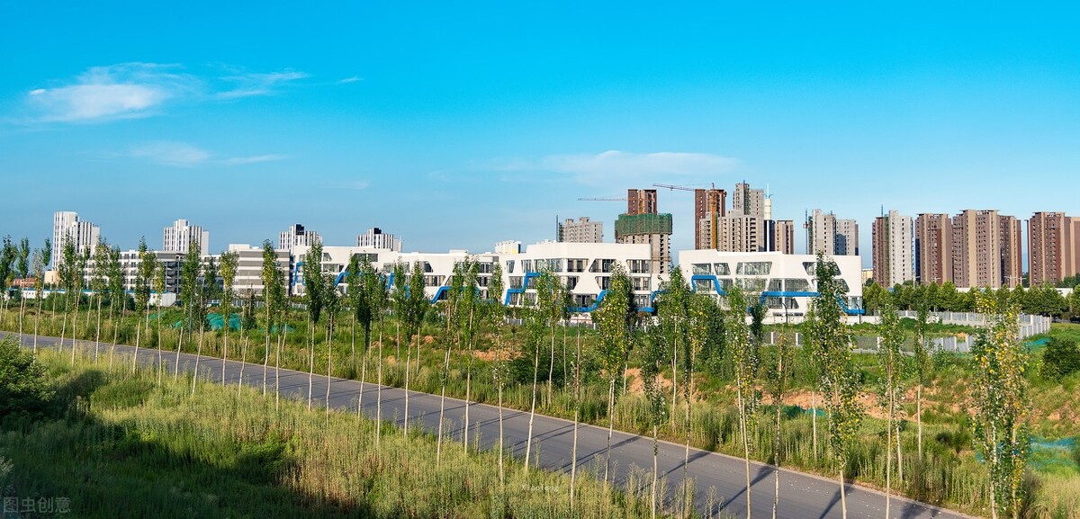 三四线城市现有房产该不该抛售,三四线城市房子卖不出怎么办