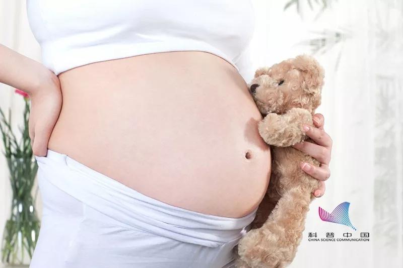 阿奇霉素跟它一起吃会致命？原来阿奇霉素不是人人都能吃…